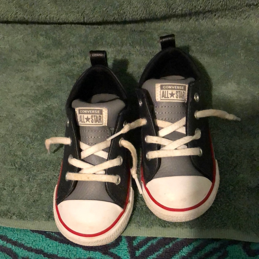 Converse All Star toddler tennis shoes
